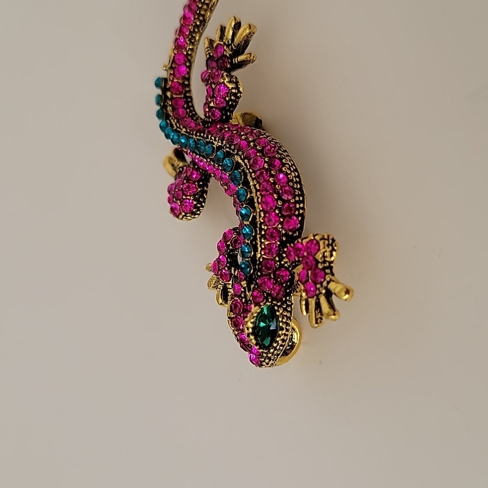 SOLD Brooch Rhinestone Lizard Brooch Excellent condition Animal Brooch/ pendant - Picture 4 of 7